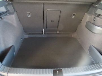 Fotografie 13 des Skoda Karoq Sportline 1.5 DSG 5-J.Garantie Matrix Navi