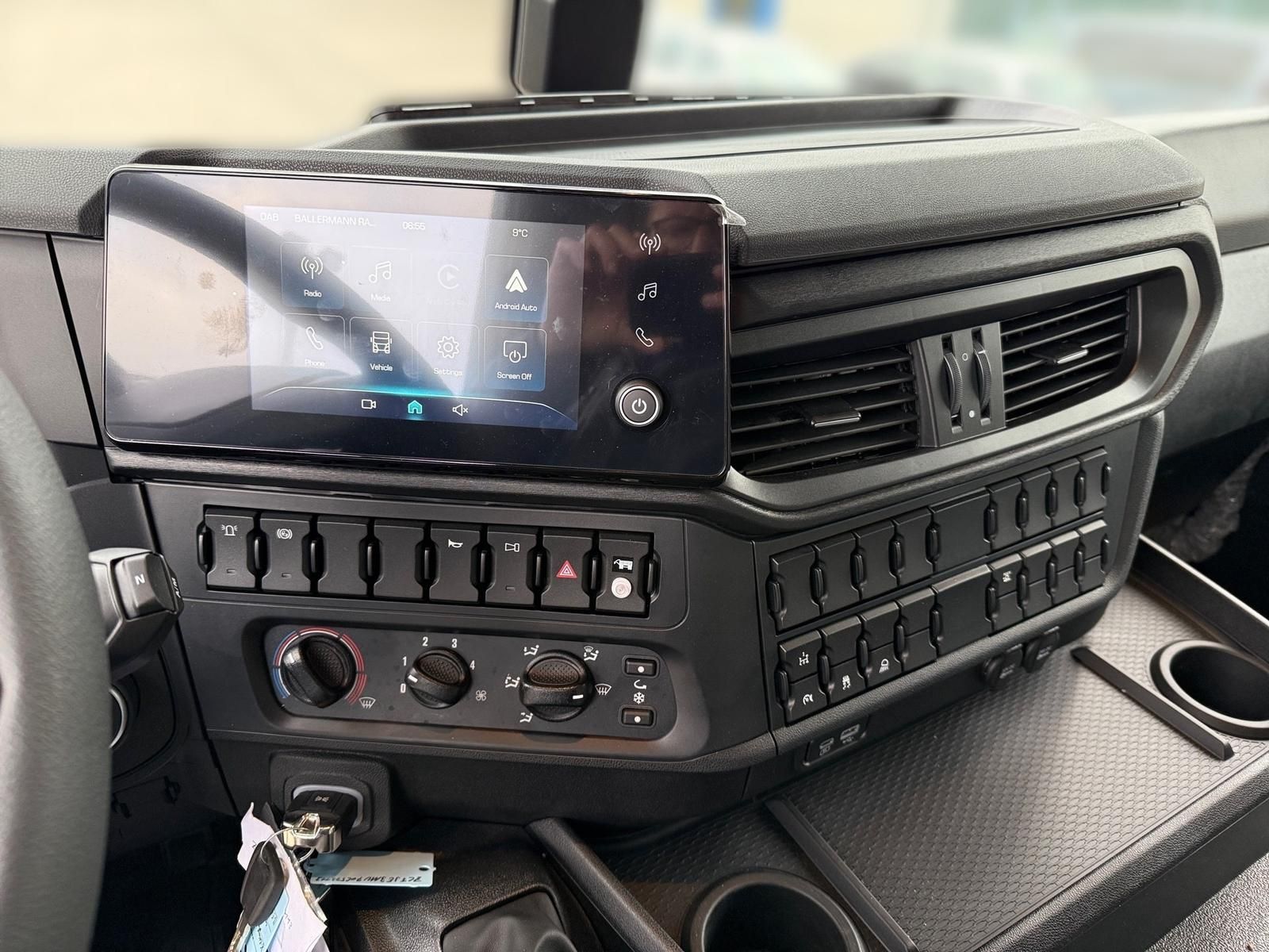 Fahrzeugabbildung Iveco X-Way AD 360X50Z HR OFF Meiller Dreiseitenkipper