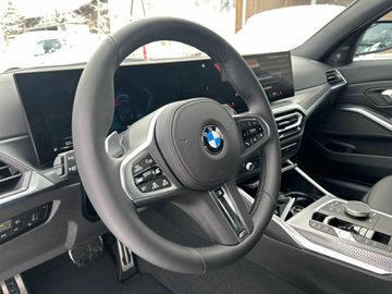 BMW 320d xDrive Limousine M Sportpaket HK HiFi DAB