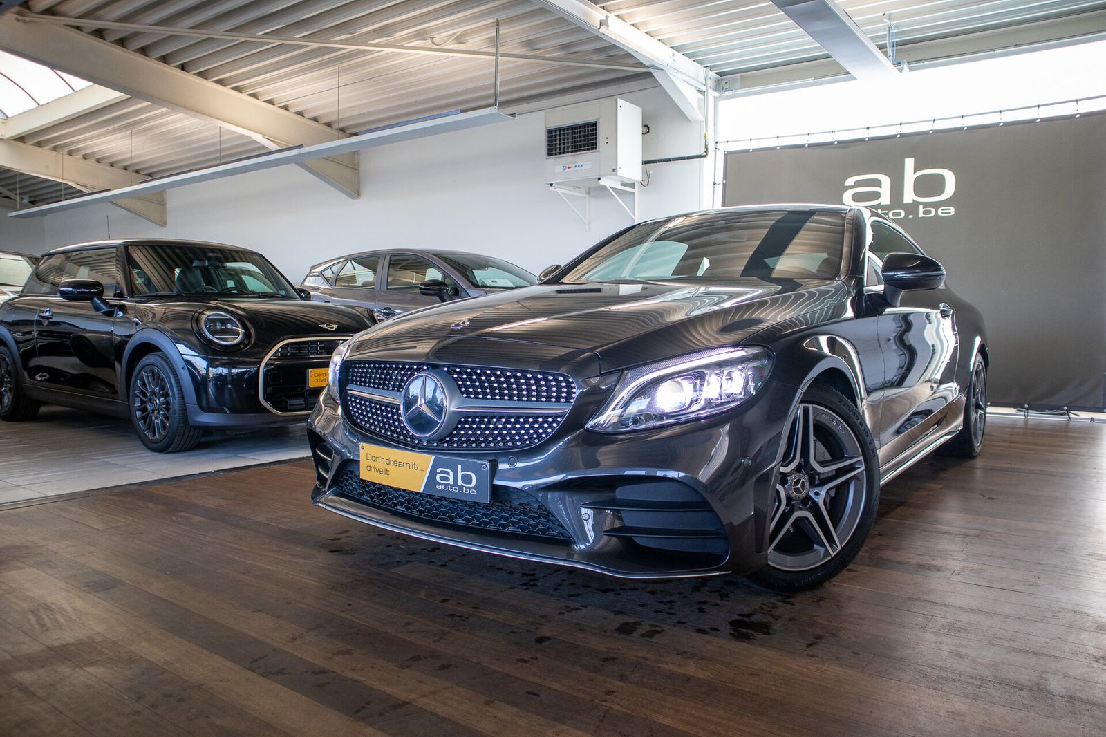 Mercedes-Benz C 200 COUPE, AMG-PAKKET, MULITBEAM, SFEERVERLICH