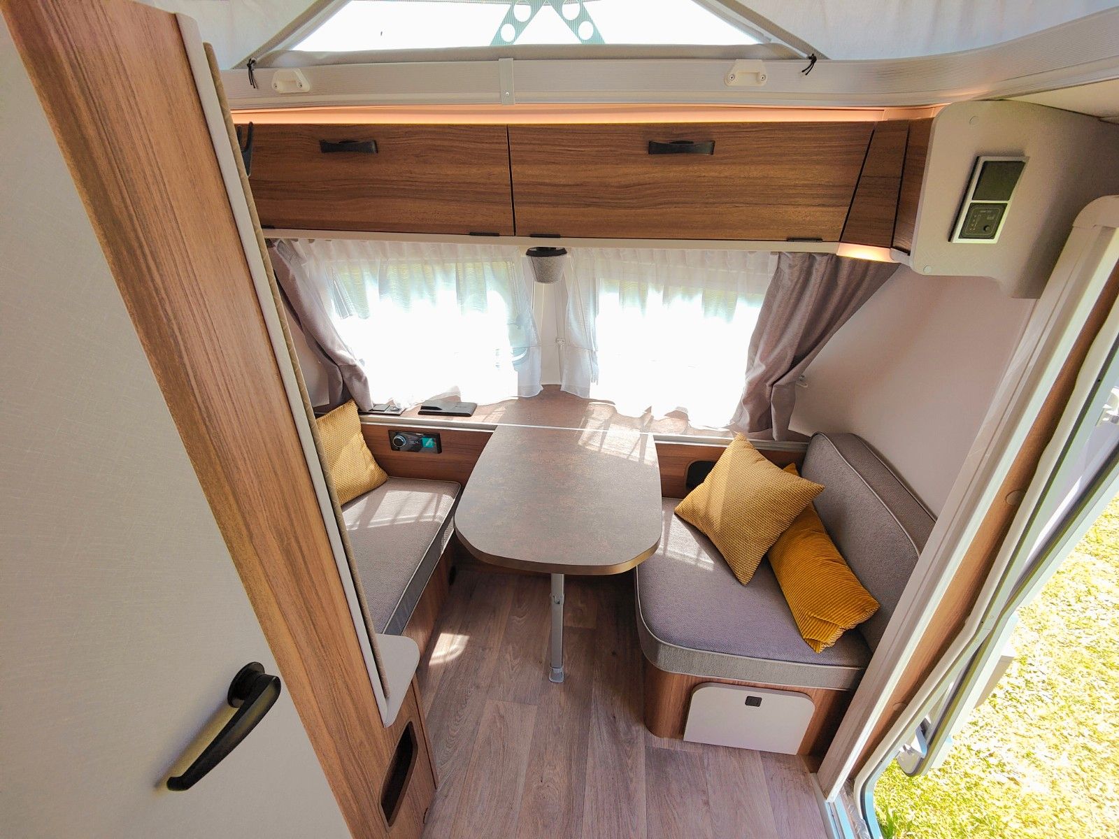 Fahrzeugabbildung HYMER / ERIBA / HYMERCAR TOURING 540 LEGEND URBAN 2025