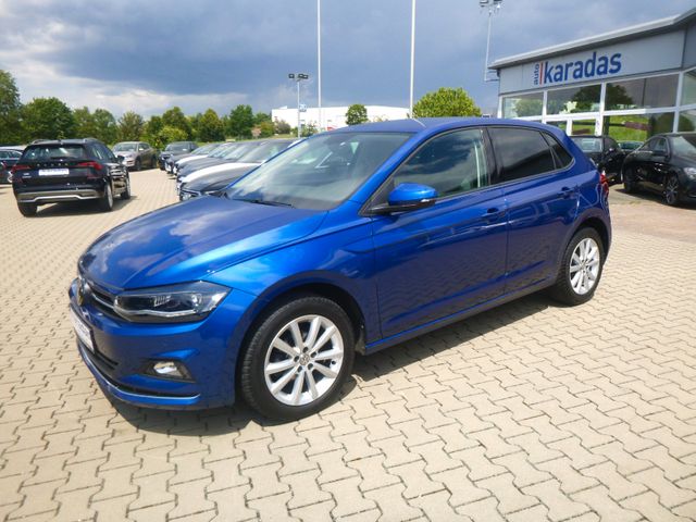 Fahrzeugabbildung Volkswagen Polo VI Highline >AUT/Rückfahrkamera