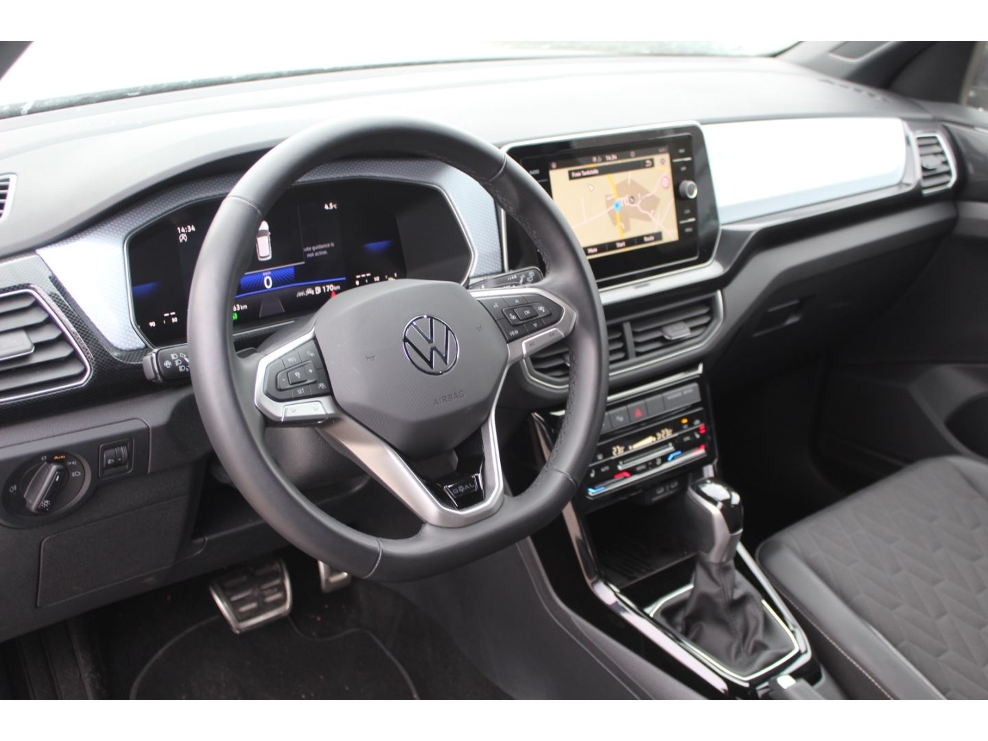 Volkswagen T-Cross - Bild 13