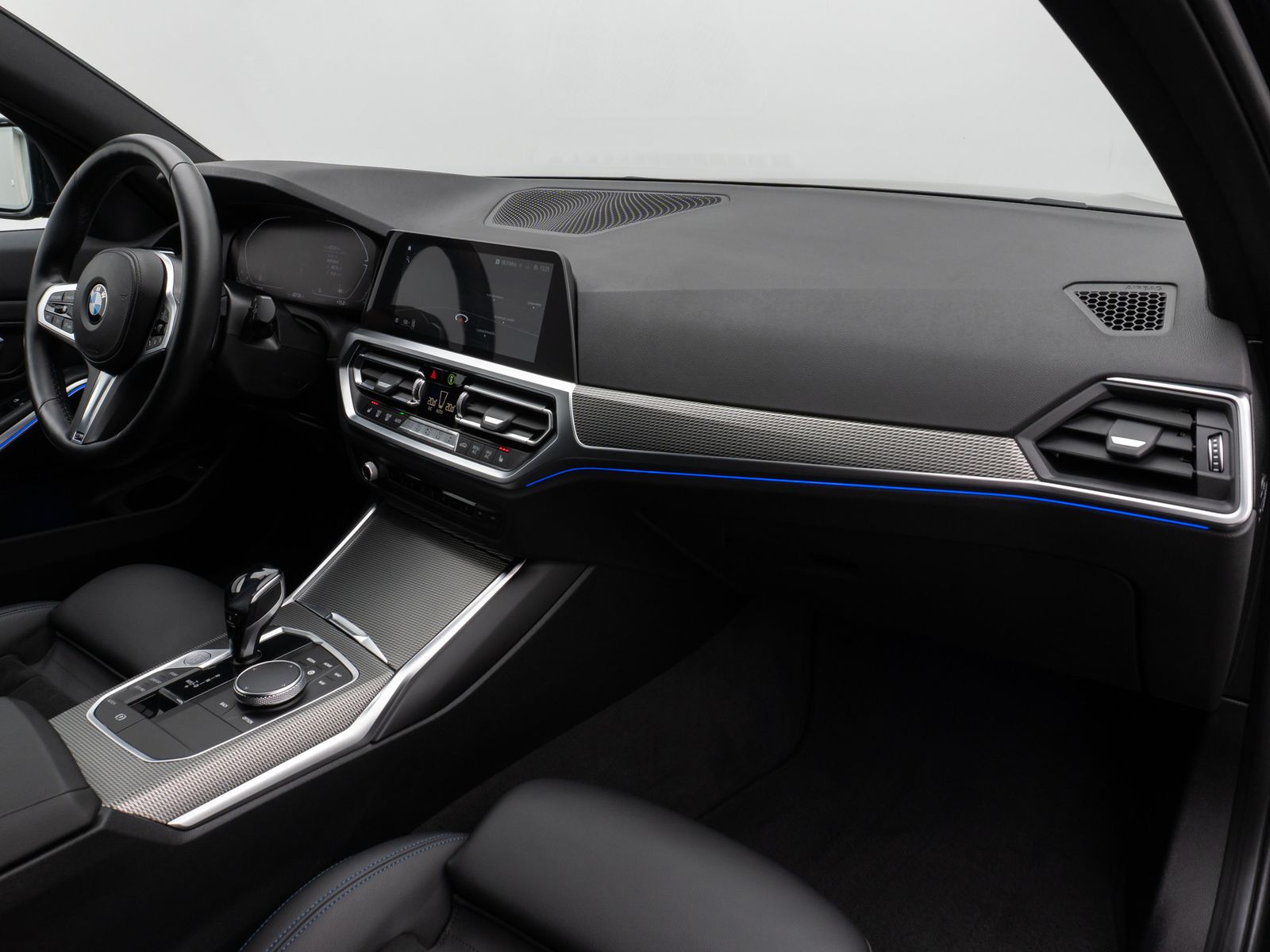 Fahrzeugabbildung BMW 320d M Sport Kamera CockPitPro DAB LED Alarm