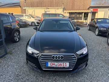 Audi A4 - 1