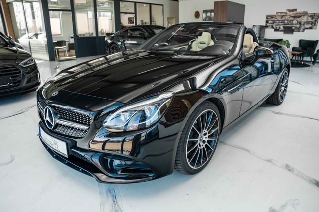 Mercedes-Benz SLC 300 SLC -Klasse Roadster SLC 300 AMG