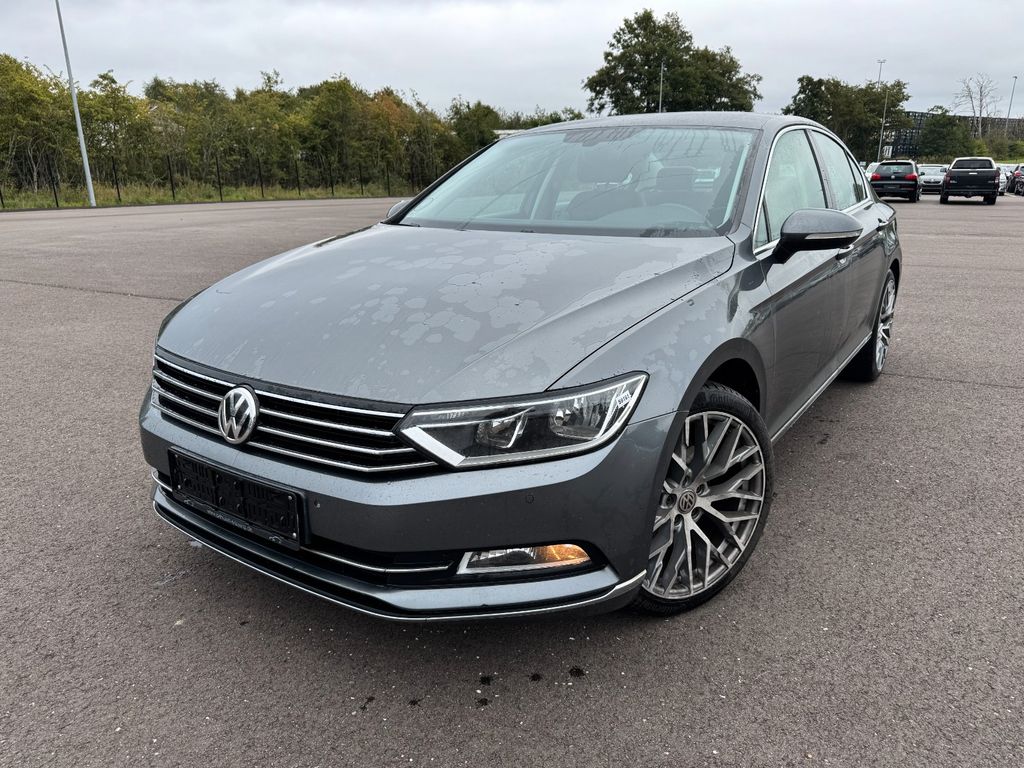 Image of Volkswagen Passat