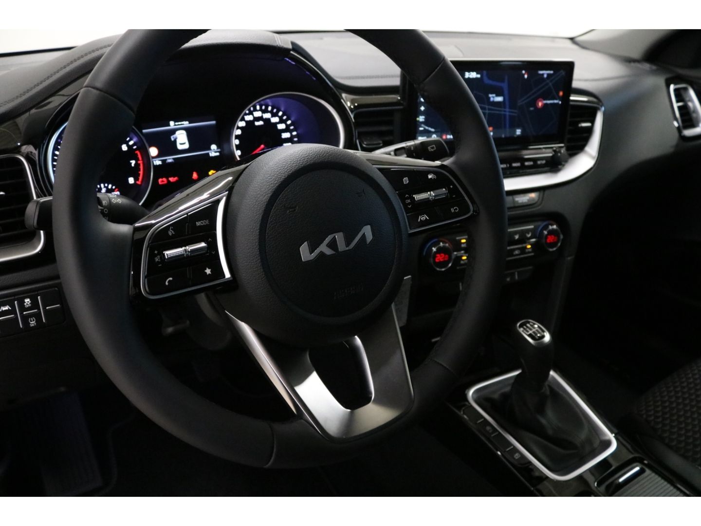 Fahrzeugabbildung Kia XCeed 1.5 T-GDI Vision,  Navi, SHZ, Komfort-Pake