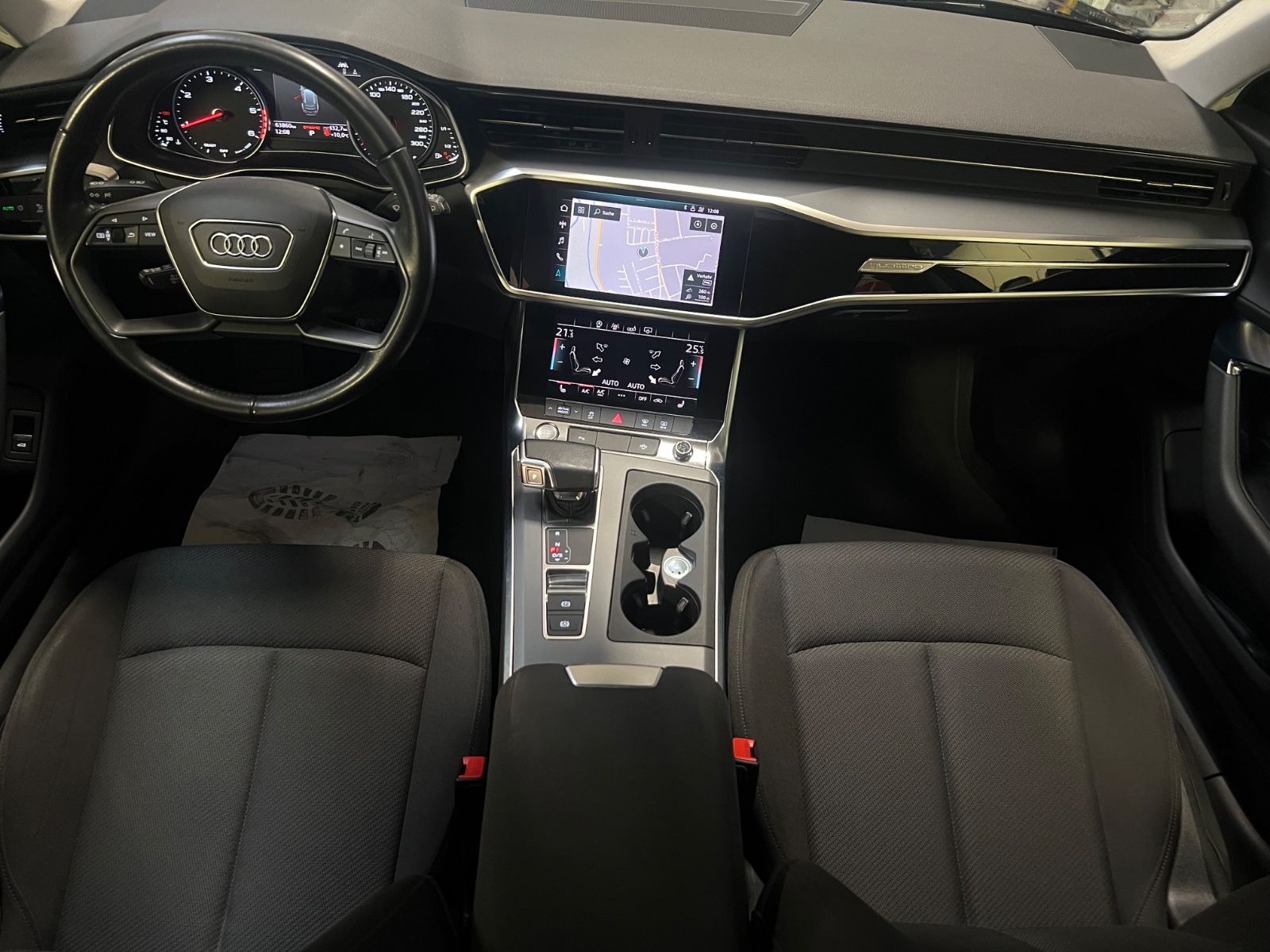 Fahrzeugabbildung Audi A6 Avant 45 TDI quattro Navi,Matrix-LED,SH,PDC