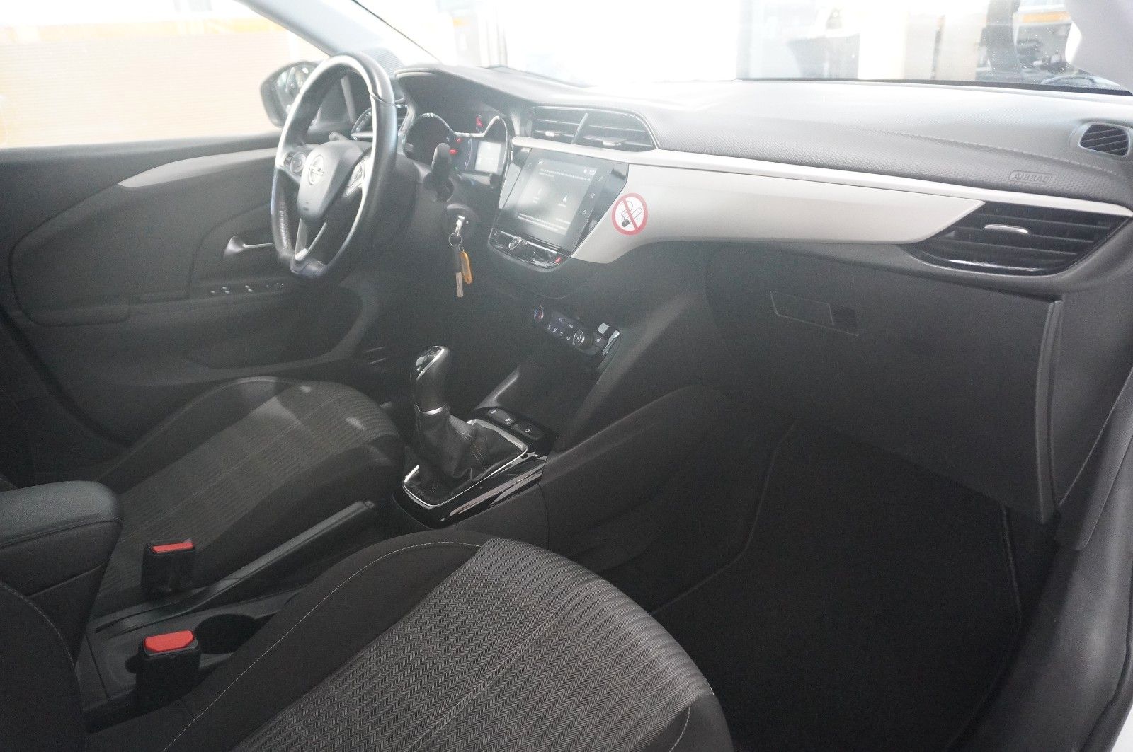 Fahrzeugabbildung Opel Corsa F 1.2 EDITION NAVI/SHZ/PDC/TEMP./USB/DAB+