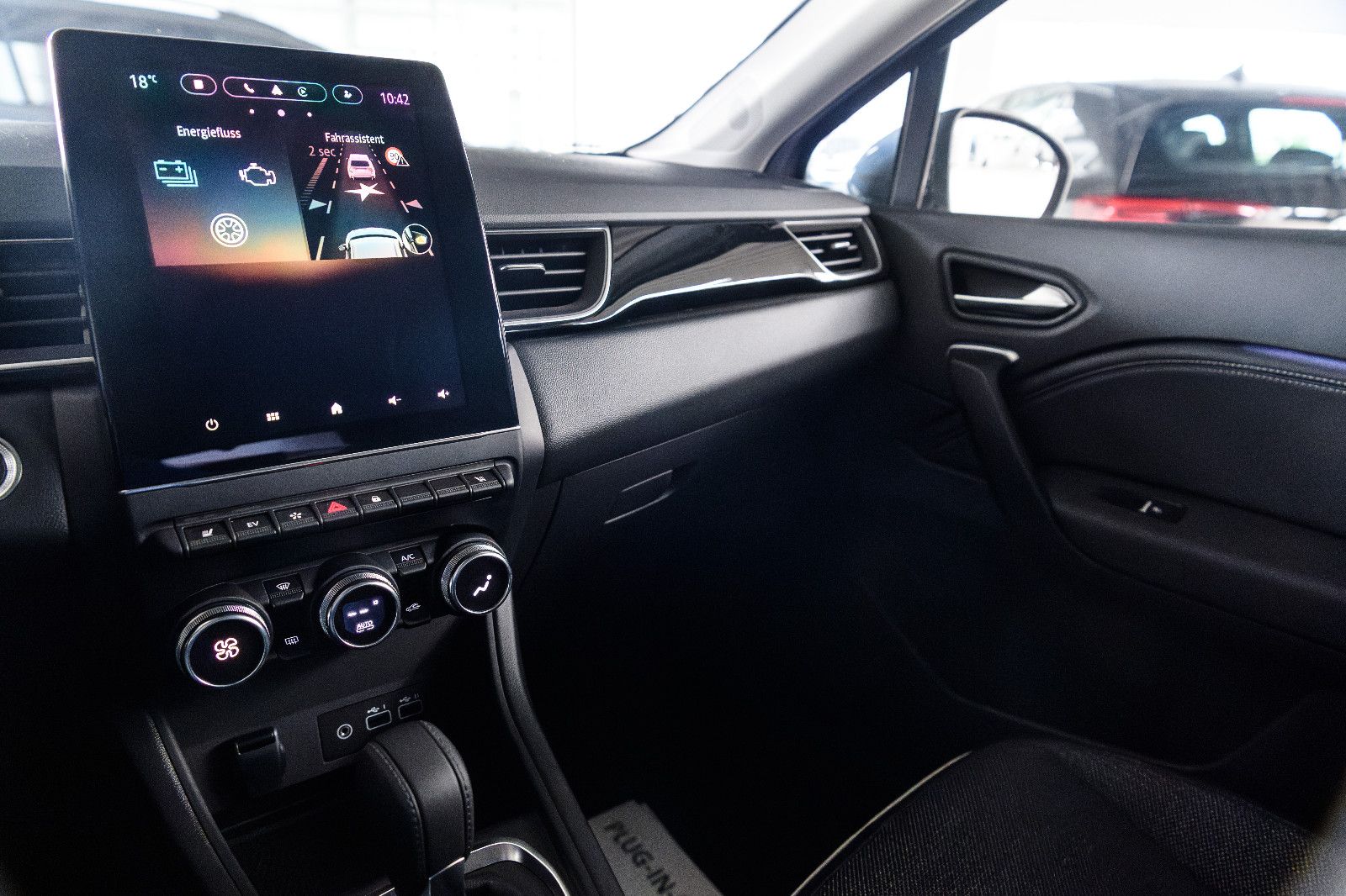 Fahrzeugabbildung Mitsubishi ASX 1.6 Intro Edition PHEV +LED+RFK+NAVI+SHZ+