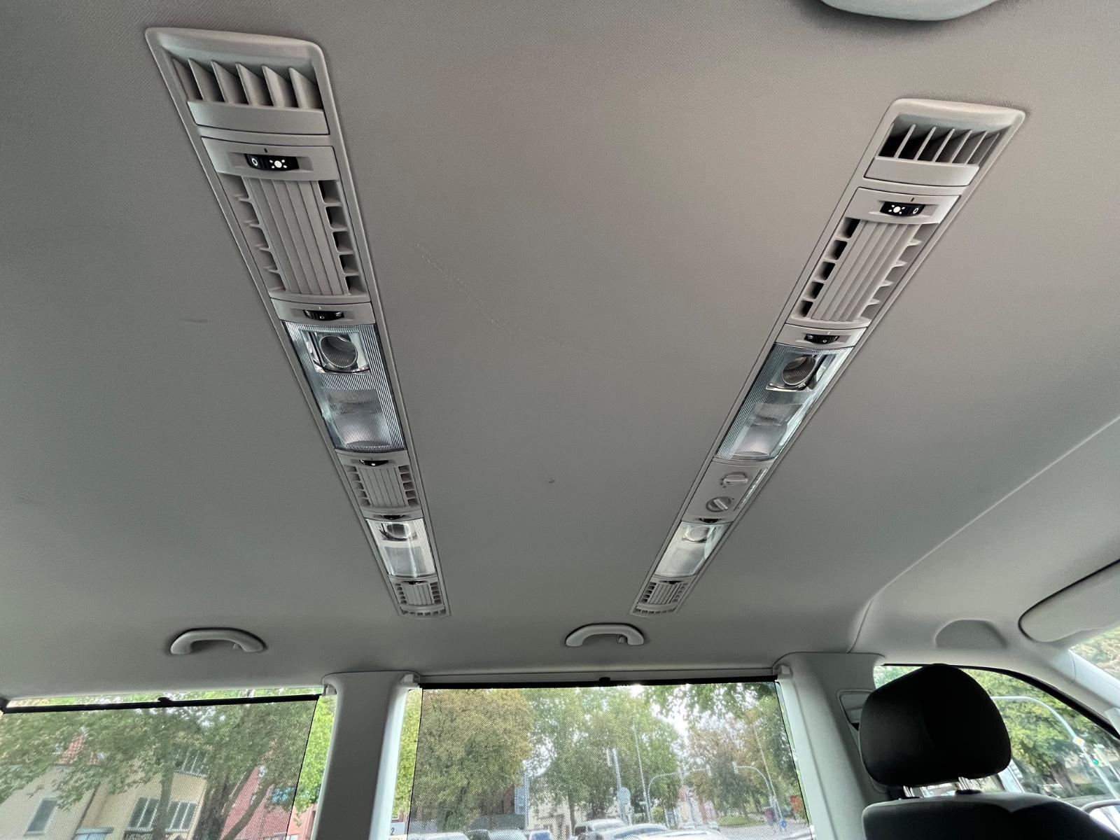 VOLKSWAGEN T5 MULTIVAN 2.0 TDI 140ch - STARLINE - ATTELAGE - PARK ASSIST AVANT/ARRIÈRE - CHAUFFAGE AUXILIAIRE - 1 ERE MAIN