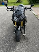 BMW S1000RR - STREETFIGHTER