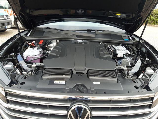 Touareg Elegance V6 TDI 4MOTION 210 kW AZV, Stan