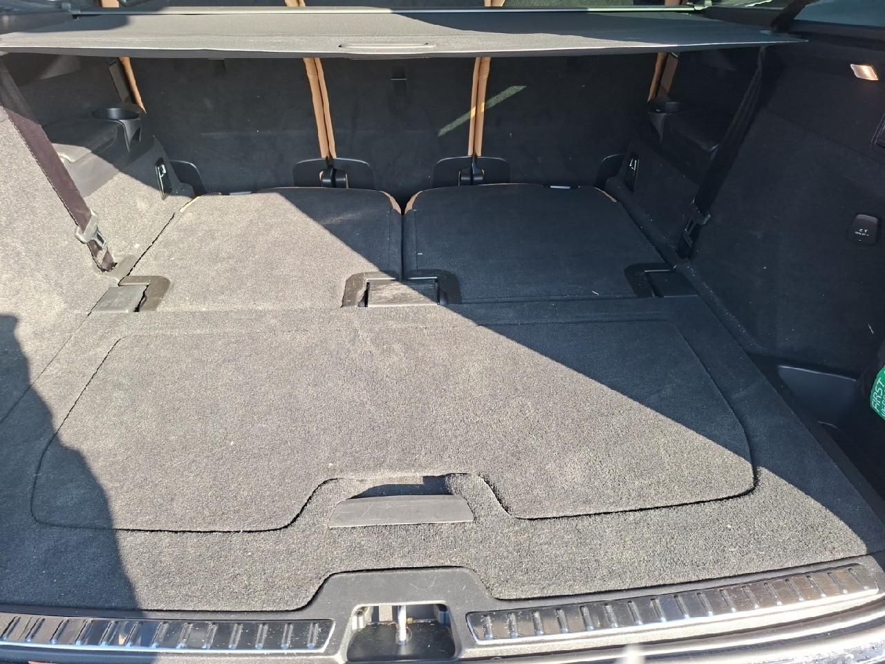 Fahrzeugabbildung Volvo XC90 T8 AWD Ultra Dark Plug-In Hybrid*B&W*