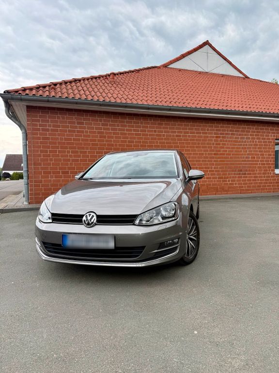 Image of Volkswagen Golf