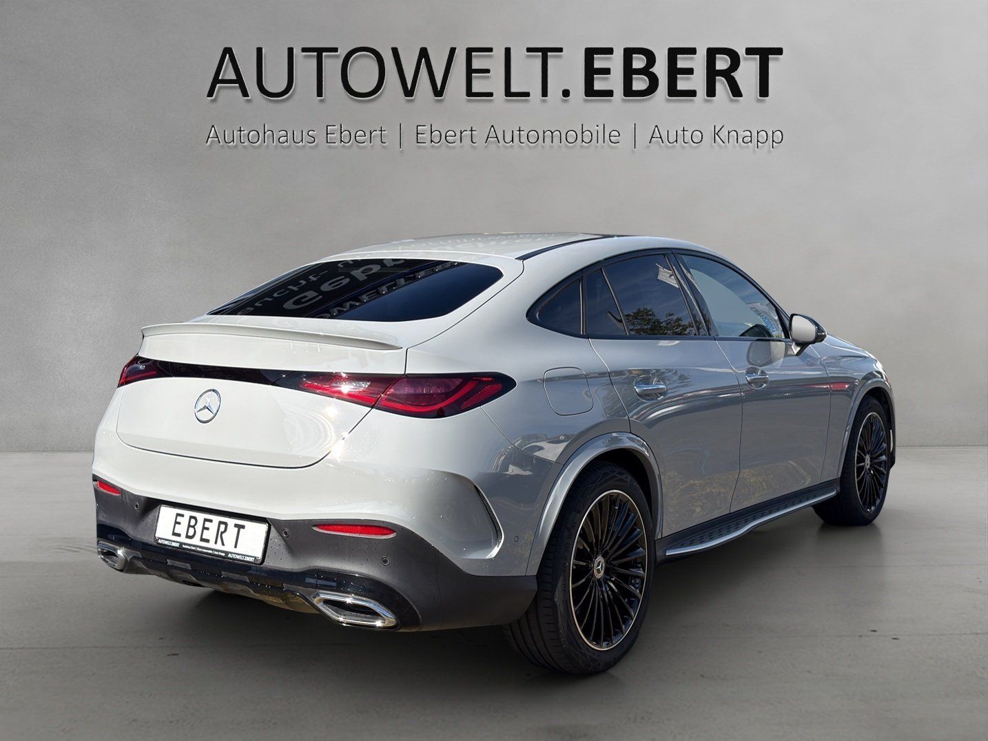 Fahrzeugabbildung Mercedes-Benz GLC450d AMG Editi AIRMATIC Pano DISTR Standh AHK