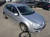 Volkswagen Golf V Lim. / 5 Trg. - Volkswagen Golf aus 2005: Golf5