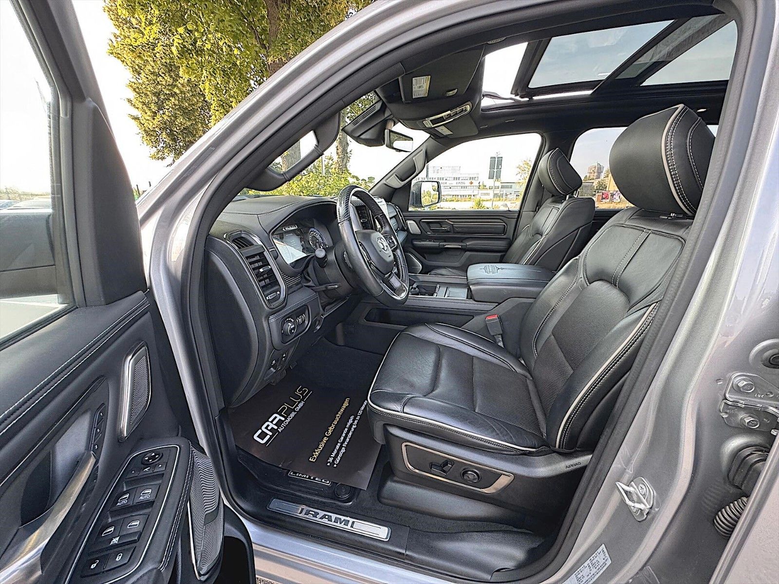 Fahrzeugabbildung Dodge RAM 5.7 V8 HEMI LIMITED 4x4 *Pano*360*Luft*ACC*