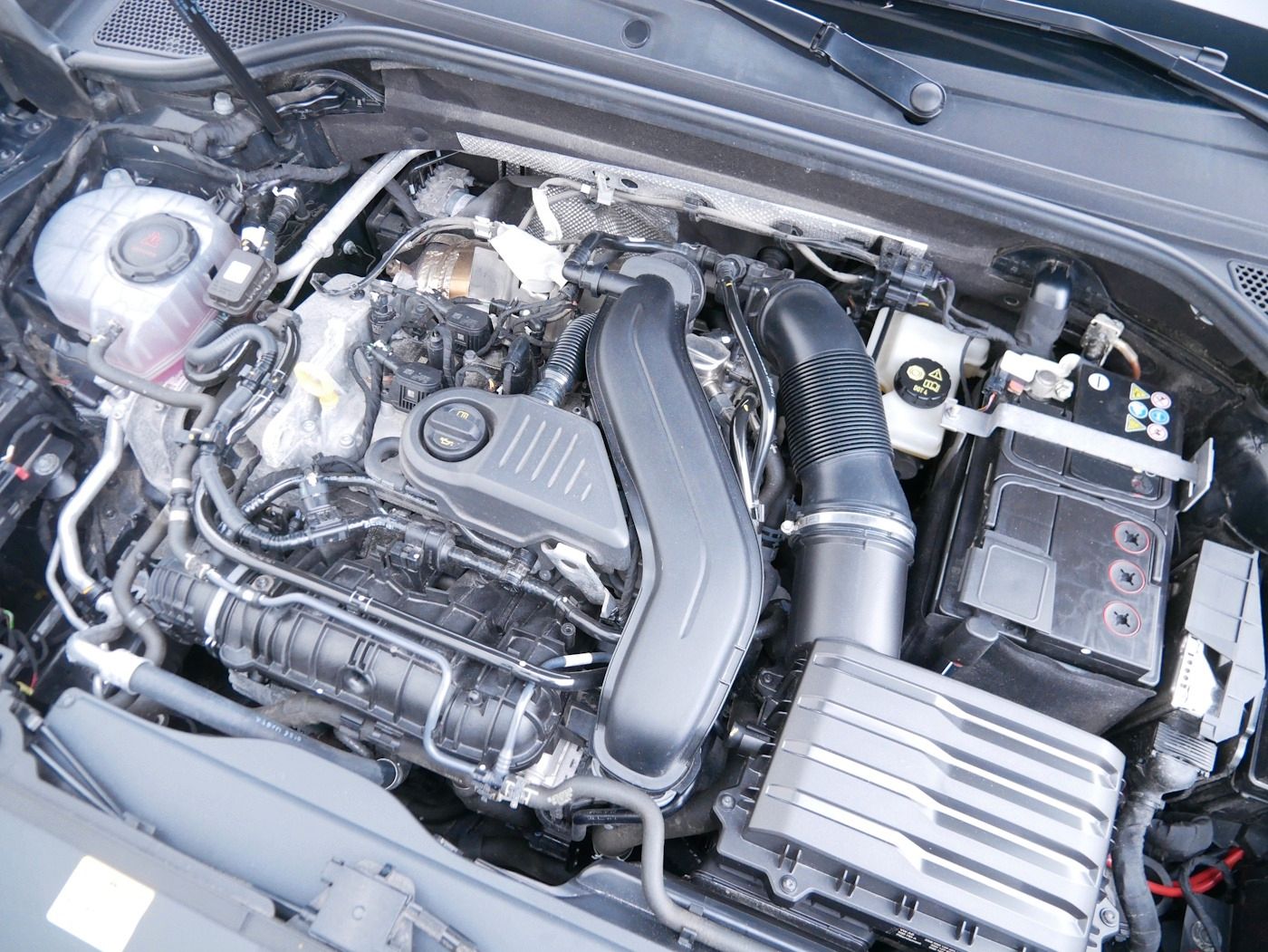 Fahrzeugabbildung Audi Q2 1.5 35 TFSI advanced AHK MATRIX DSG Kamera AC