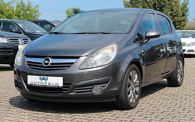 Opel Corsa 1.4/VOLL SHEFT/KLIMA/TEMP/8FACH/PDC/5GANG