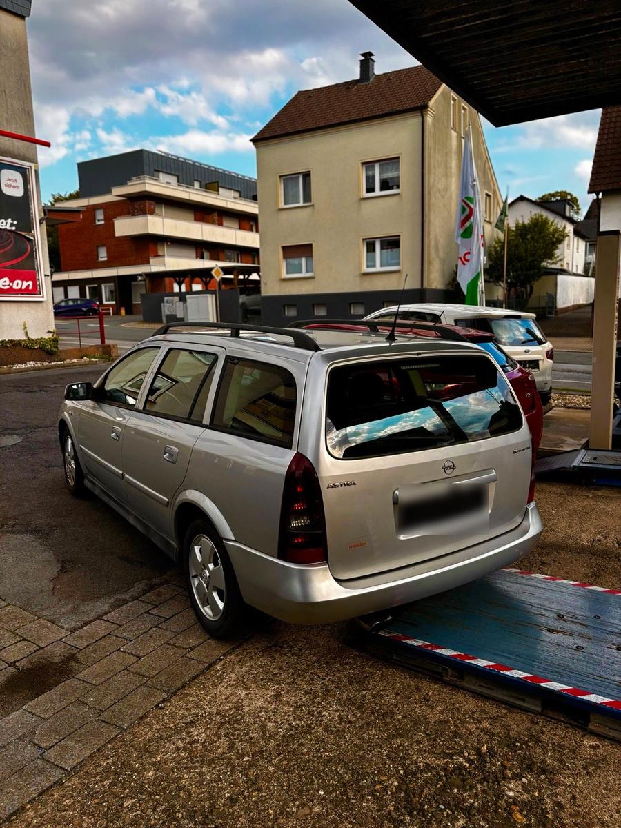Opel Astra 2004 — photo 5