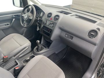 Volkswagen Caddy - 10