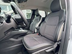 Fahrzeugabbildung Captur II Intens 1.6 E-TECH Plug-in Hybrid 160 E