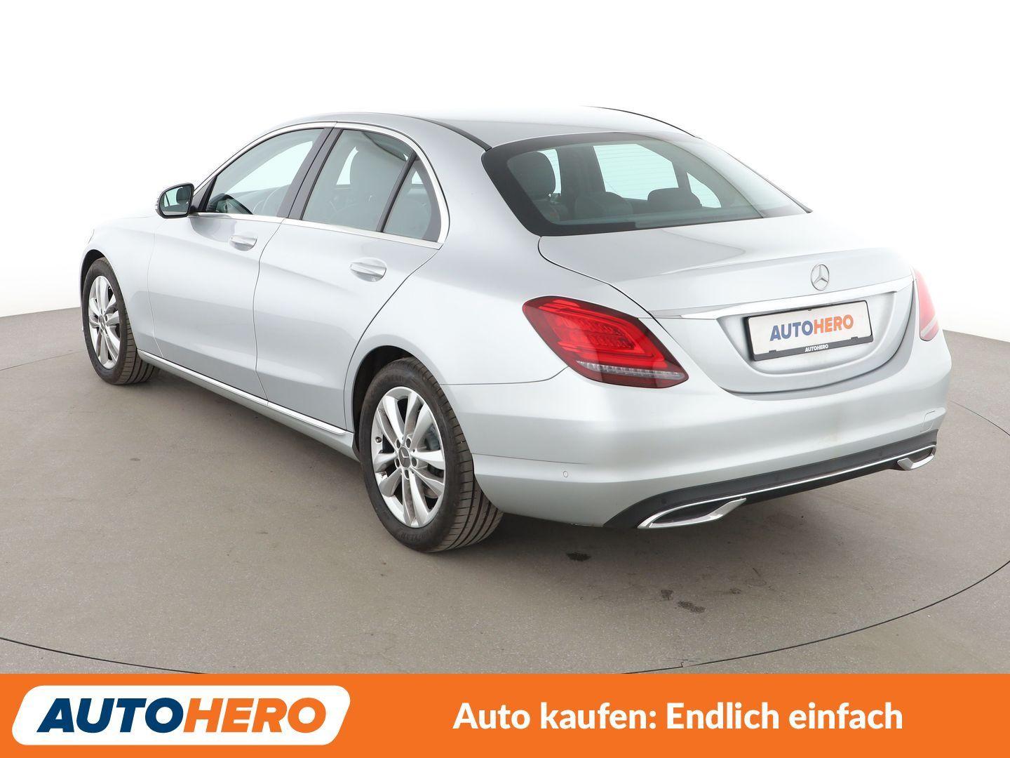Mercedes-Benz C 180 CGI Avantgarde*LED*NAVI*TEMPO*CAM*PDC*SHZ*