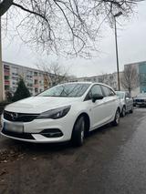 Opel Astra Sports Tourer 09.2021 - Opel Astra mit Diesel-Antrieb: Kombi, 2.0