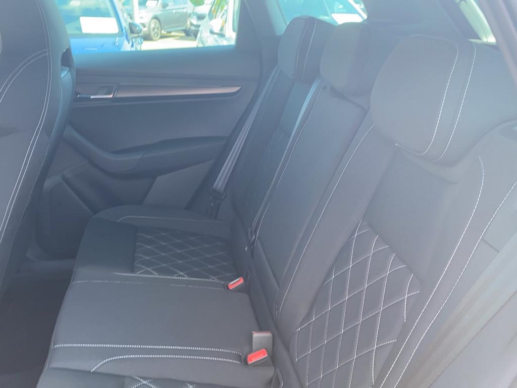 Skoda Karoq 2.0 TSI Sportline DSG 4x4 Navi+PDC+Kamera+