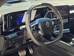 Fahrzeugabbildung Rafale 200 E-Tech Full Hybrid Esprit Alpine Voll