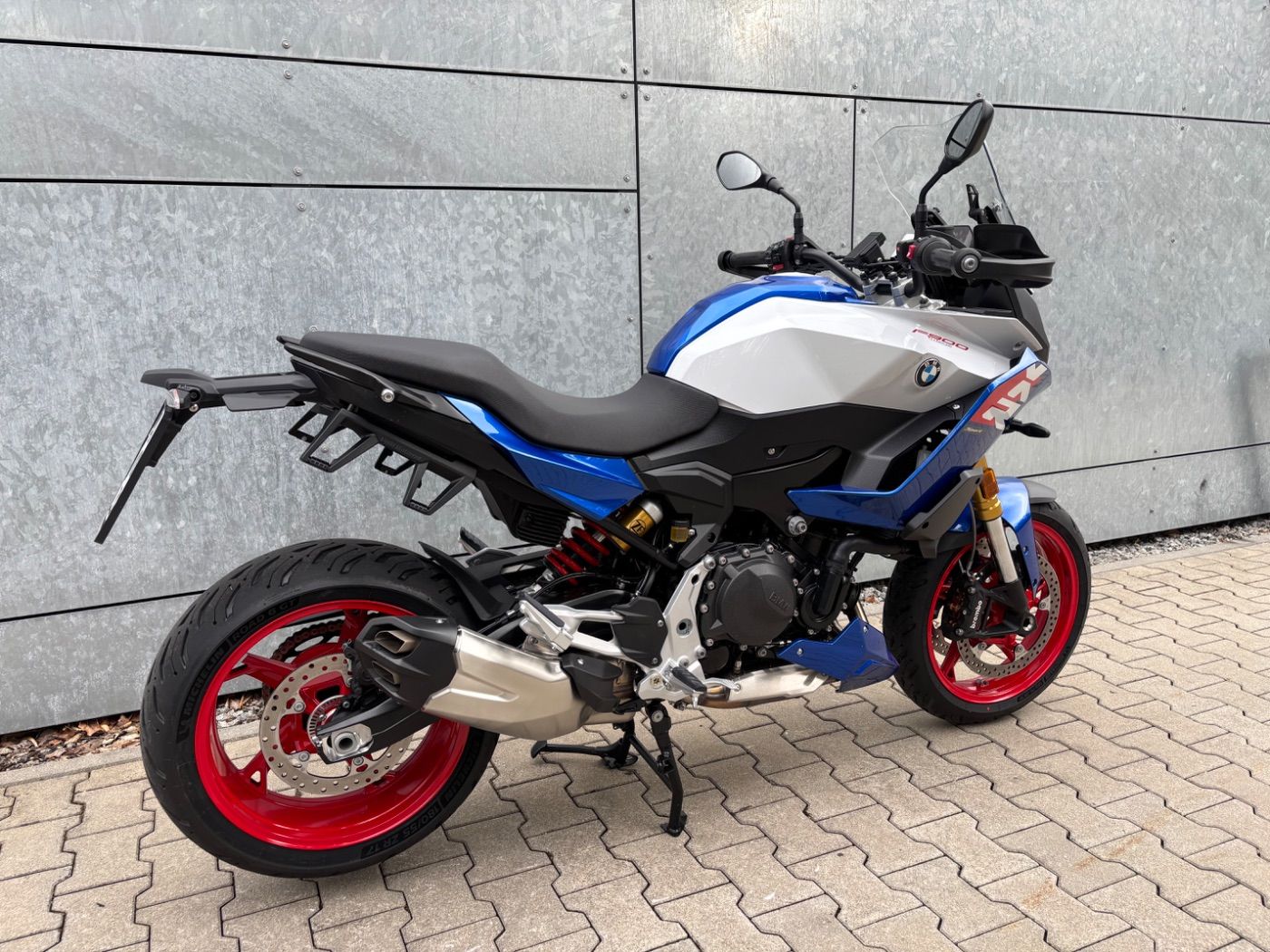 Fahrzeugabbildung BMW F 900 XR Sport 2 Pakete