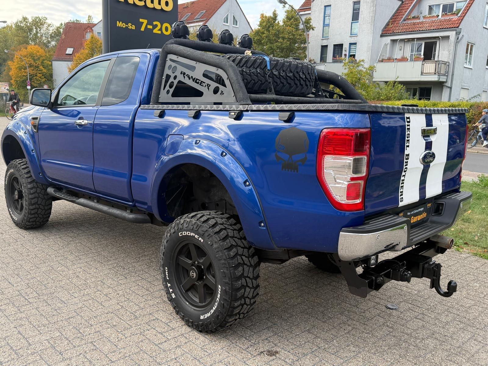 FORD RANGER XLT 2.2 TDCI 150ch 4X4 - CABINE APPROFONDIE - ATTELAGE 3,5T - CAMÉRA DE RECUL - RADARS DE STATIONNEMENT