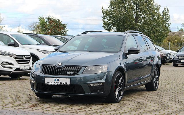 Skoda Octavia 2.0 TSI RS/NAVI/AHK/BIXENON/TEILLEDER