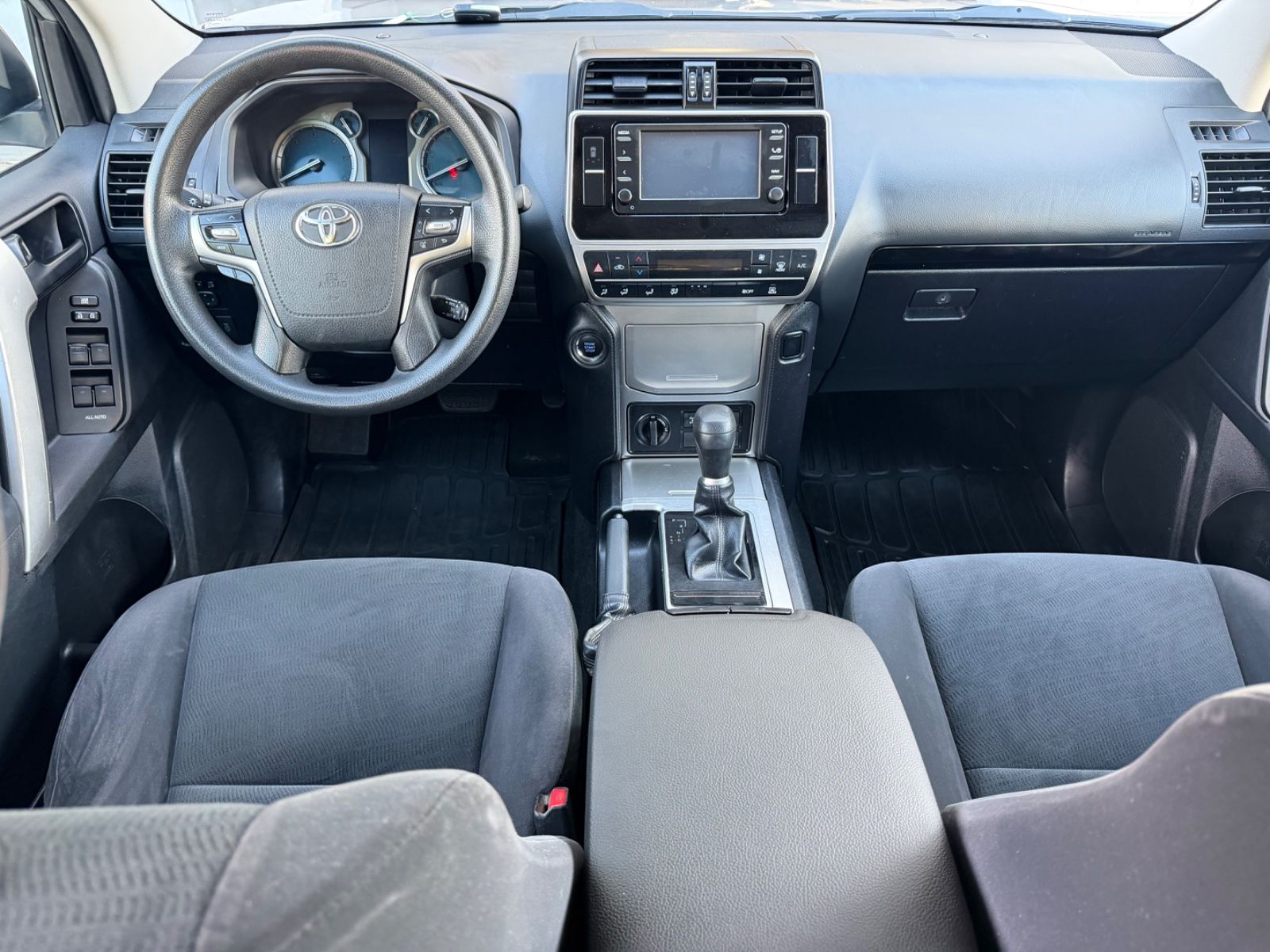Toyota Land Cruiser 2.8 D-4D Automatik/Navi/PDC foto 8