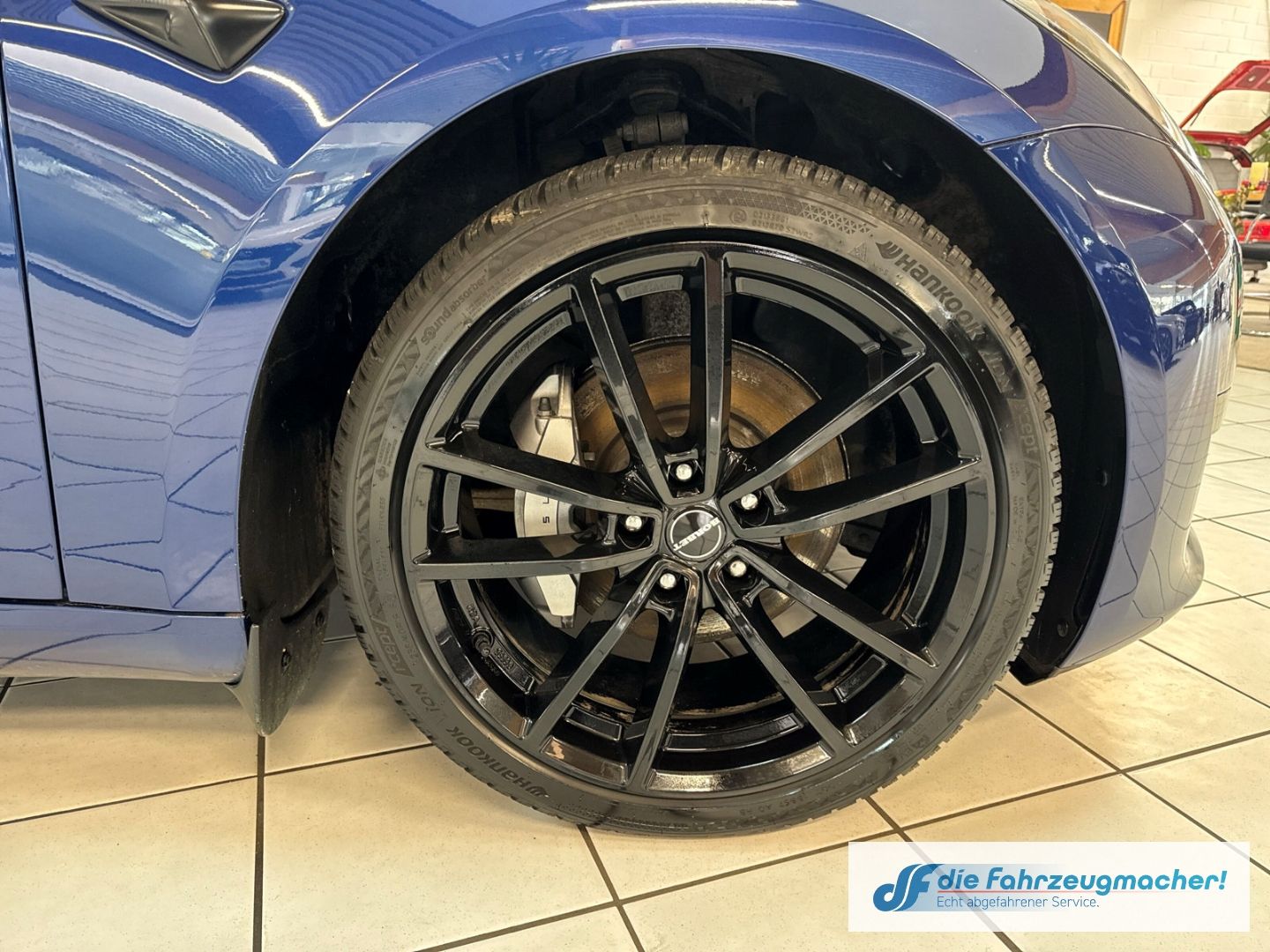 Fahrzeugabbildung Tesla Model 3 Basis RWD Leder Soundsystem ACC El. Heck