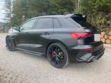Audi RS3 Sportback quattro | Keramik | Traumzustand - Audi RS3 Gebrauchtwagen in München