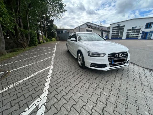 AUDI A4 1.8 TFSI quattro S line Avant S line + AHK