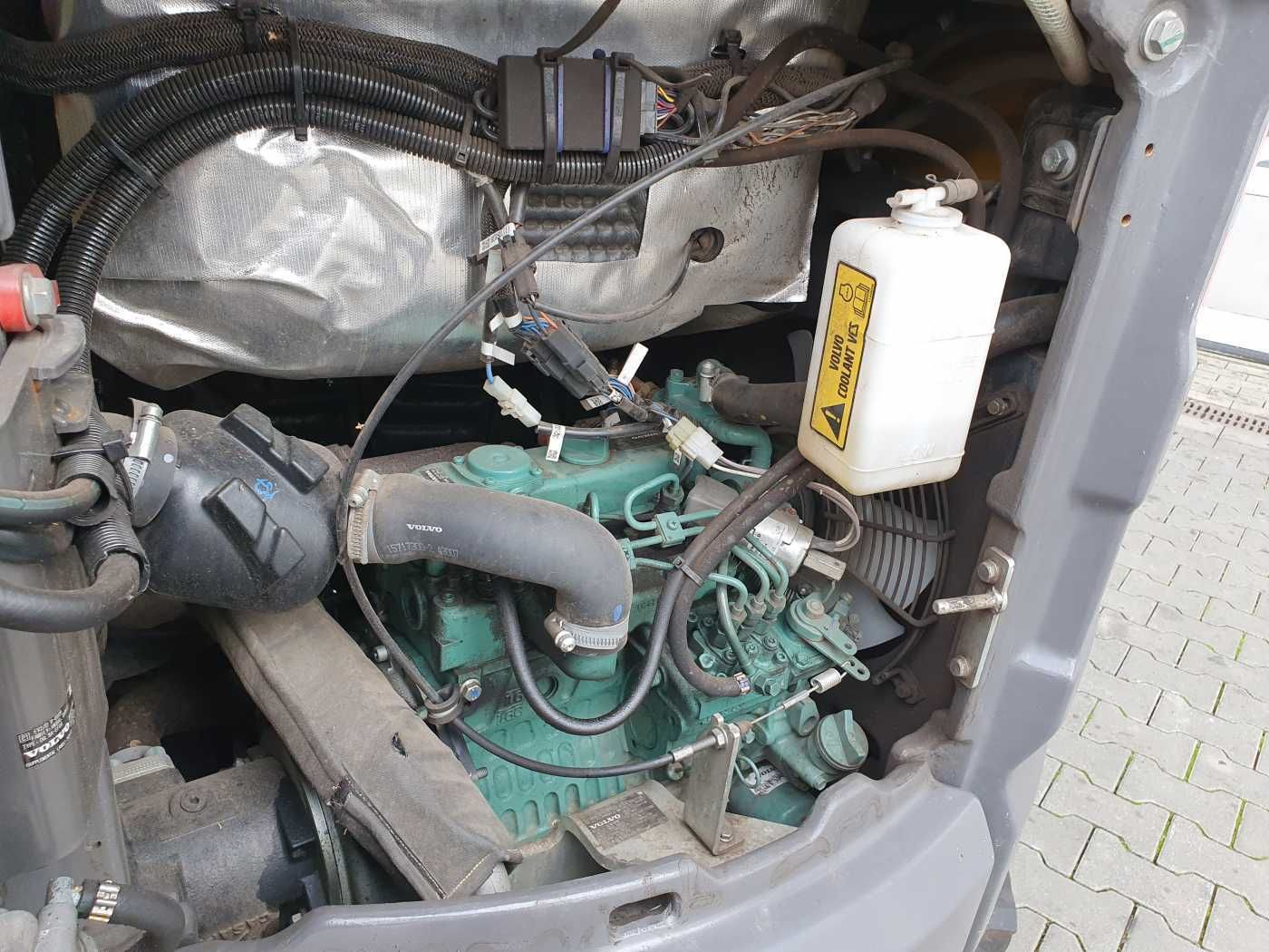 Fahrzeugabbildung Volvo EC18E / nur 415h! / MS01 / 2021 / inkl 2x Löffel