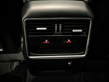 Porsche Cayenne - 12
