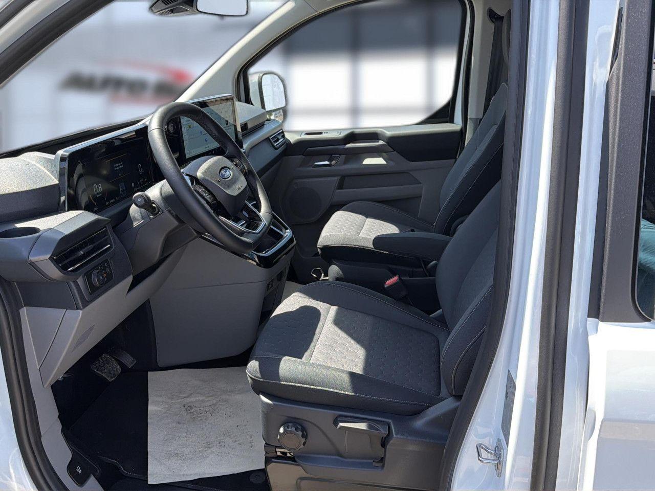 Ford Tourneo Custom Titanium L1 170PS Automatik Navi
