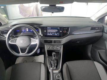 Volkswagen Polo - 7