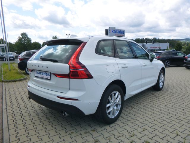 Fahrzeugabbildung Volvo XC60 D4 2WD Momentum>AUT/PANO/Standh./LED/NAVI