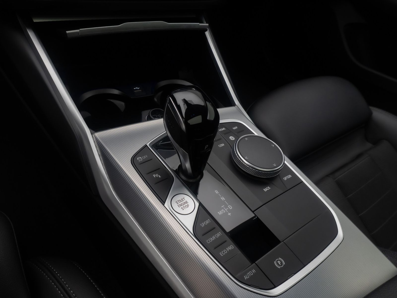 Fahrzeugabbildung BMW 420 Gran Coup&eacute; Alarm DAB Kamera Glasdach Sport