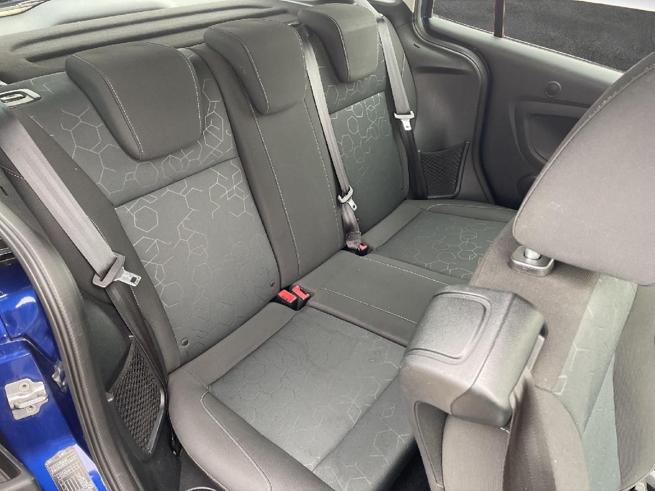 Fahrzeugabbildung Ford B-MAX Trend