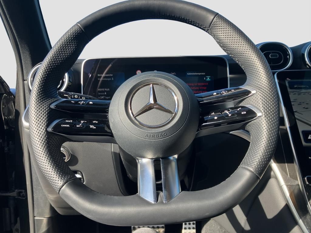 Fahrzeugabbildung Mercedes-Benz GLC 200 4MATIC AMG Line*NightPaket*el.Heckklappe