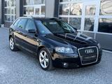 Audi A3 Sportback 2.0 TDI Attraction *DSG*Pano*SHZ - Audi A3 aus 2008: TDI