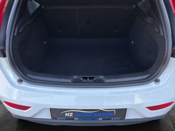 Volvo V40 Kinetic*LED*TEMPOMAT*SOUND*PDC*1.HAND*TOP