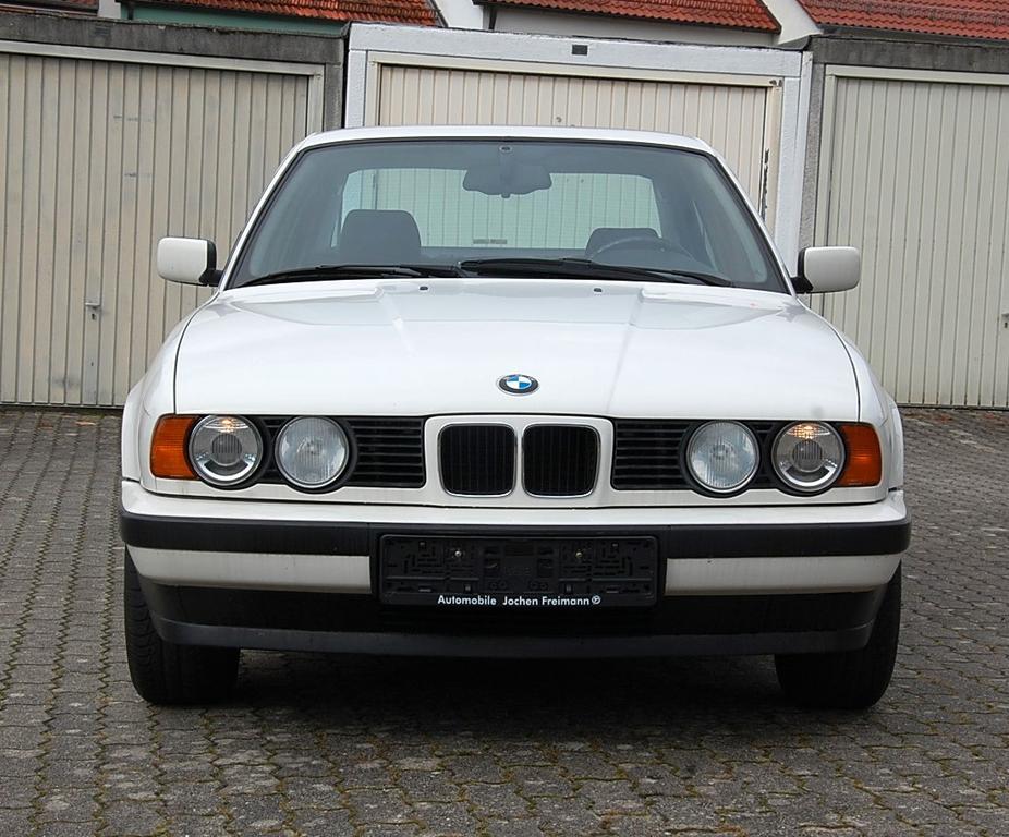 BMW 518